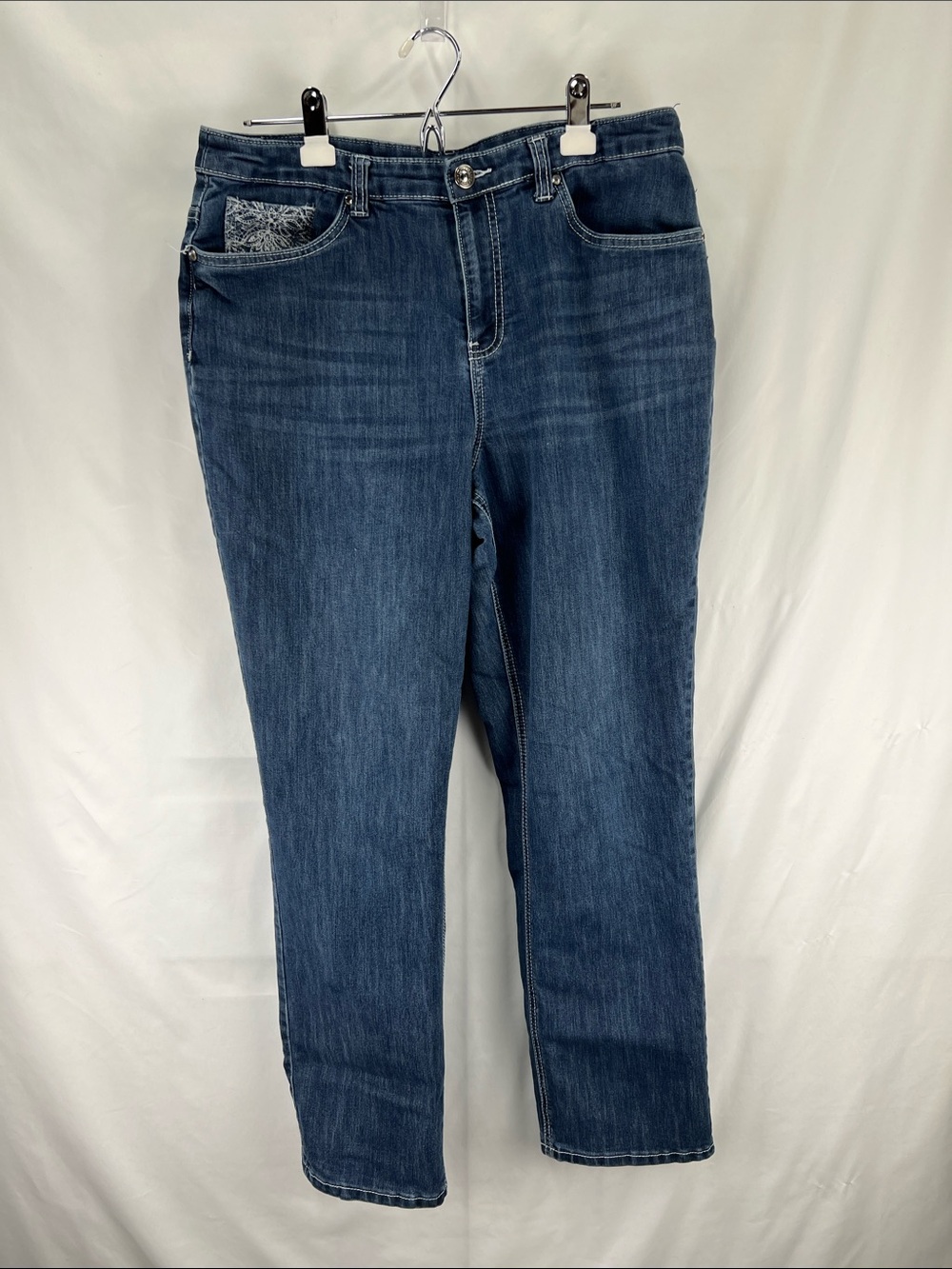 Christopher & Banks - Women’s Jeans - Size 14 - Medium Blue - Lace and Gem
